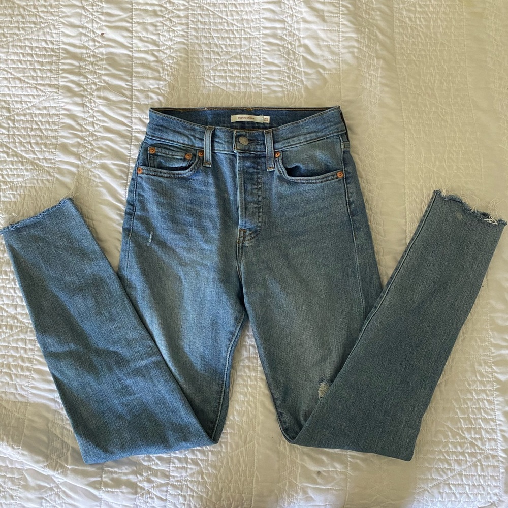 Levi’s Wedgie Jeans